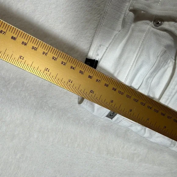 Citizens of Humanity White Denim Cutoff Shorts Size 30 Frayed Hem‎ - Picture 8 of 11